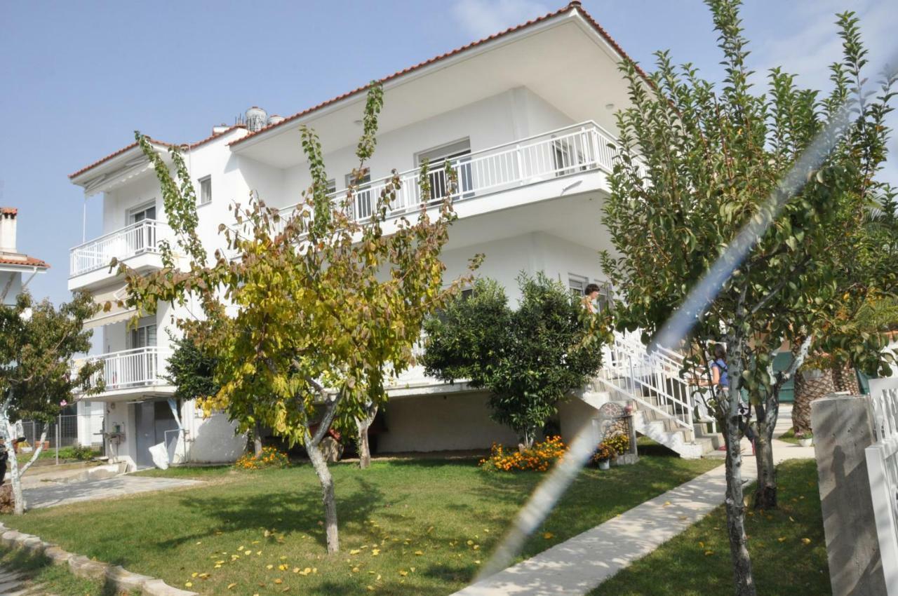 Despina Apartment 克拉默特 外观 照片
