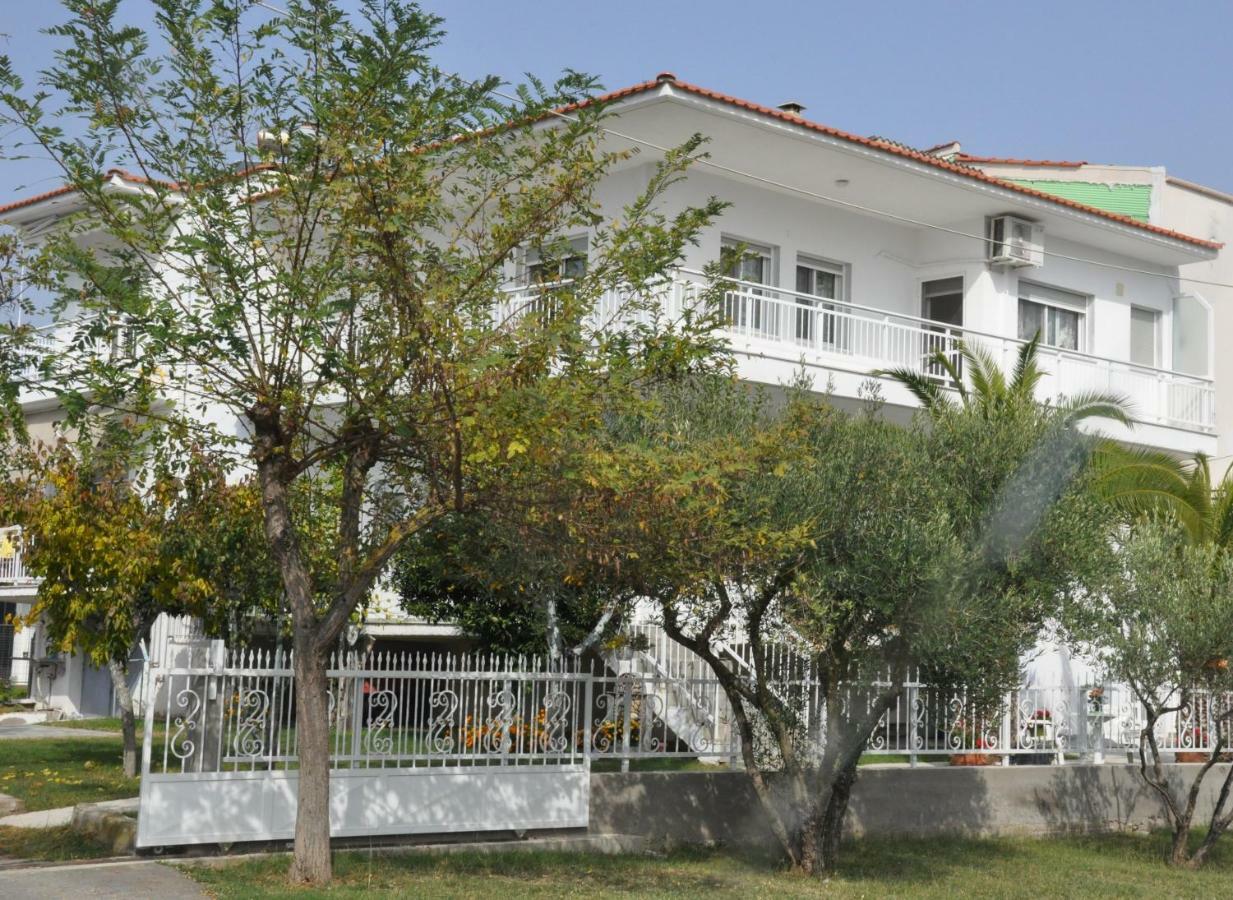 Despina Apartment 克拉默特 外观 照片